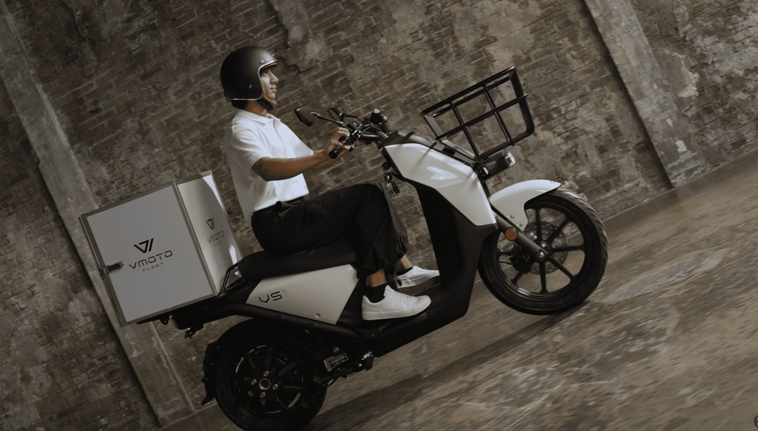 Vmoto VS1